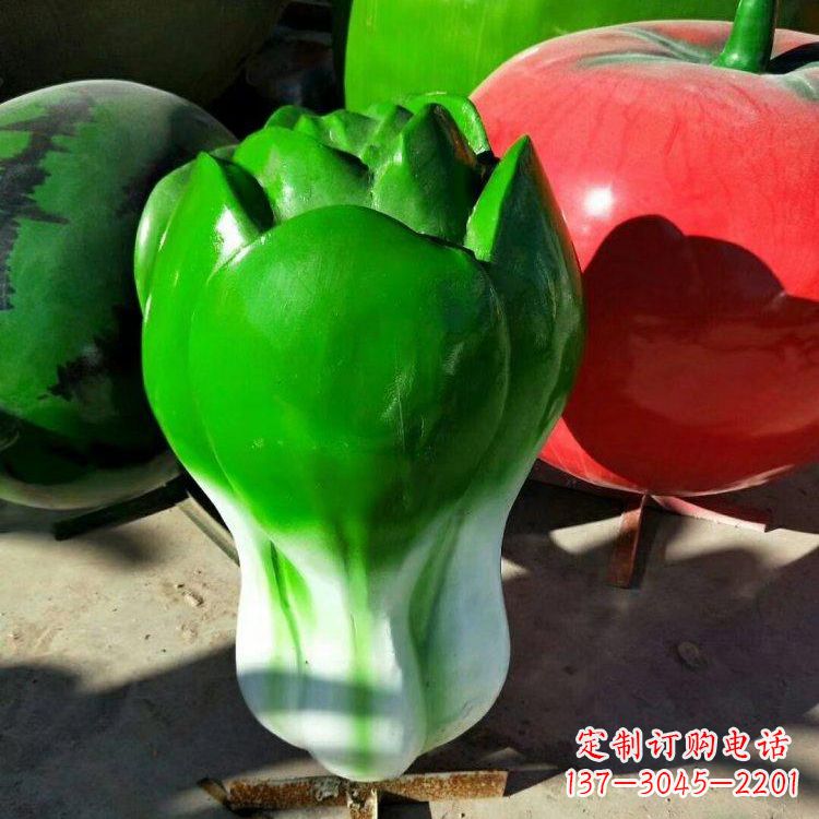 宜宾新鲜收获白菜雕塑把握幸福