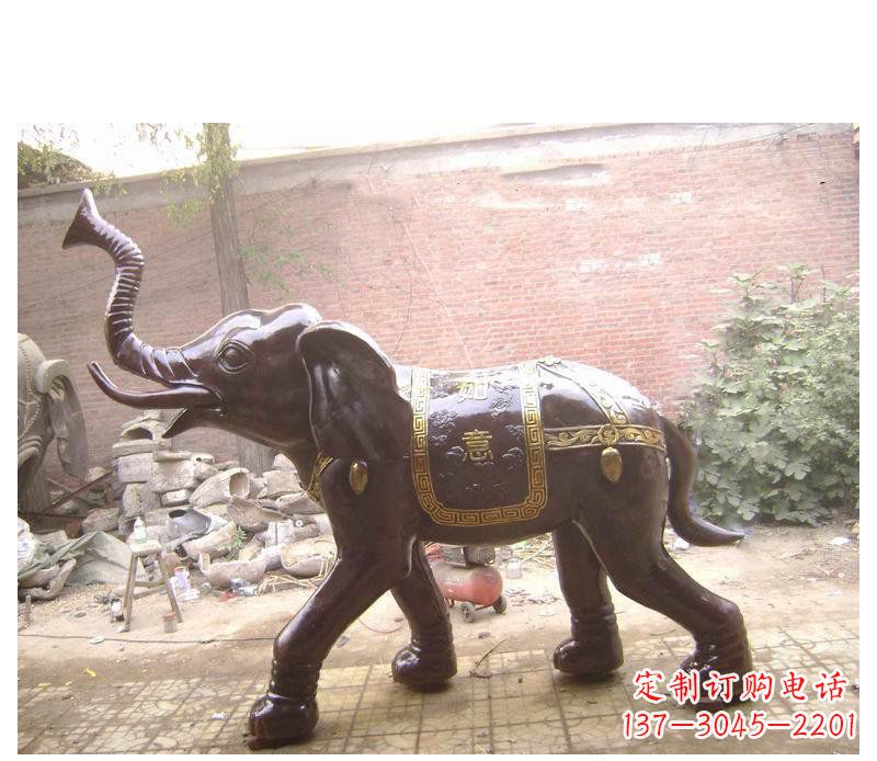 宜宾玻璃钢大象雕塑