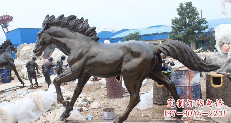 宜宾玻璃钢仿铜马广场动物雕塑精美雕塑装点繁华城市