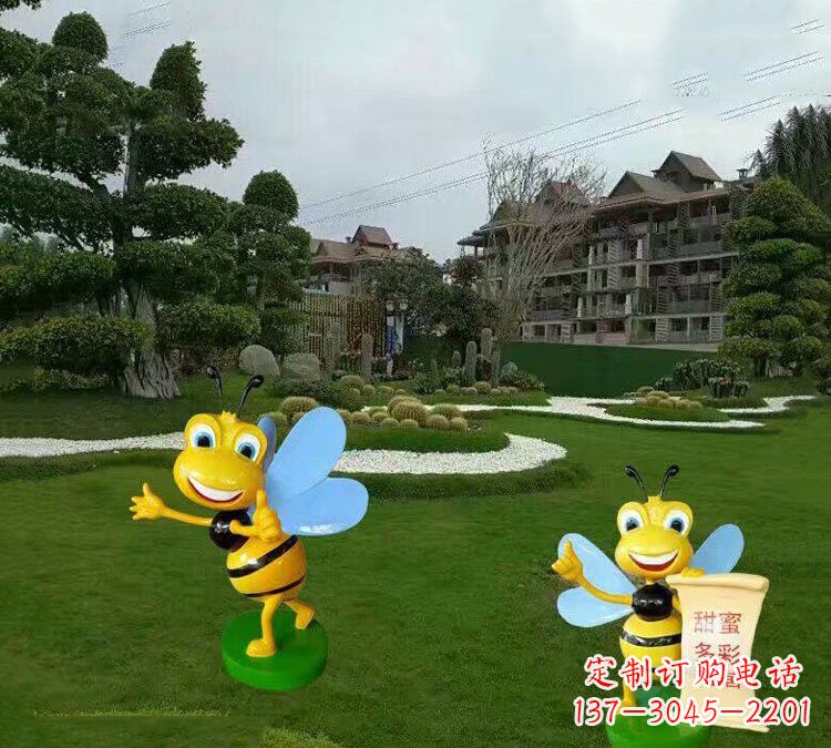 宜宾精美的玻璃钢卡通小蜜蜂雕塑