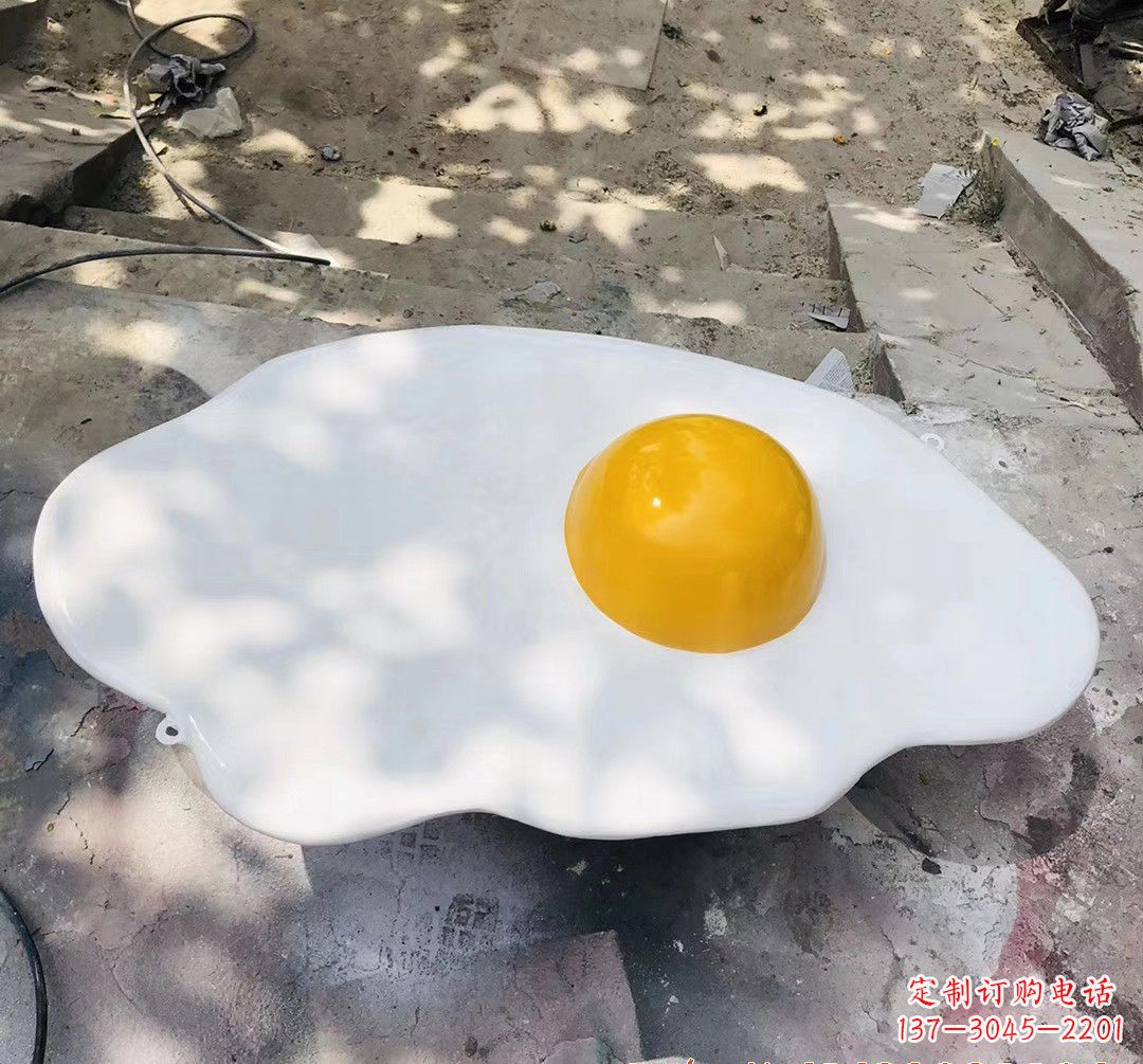 宜宾玻璃钢鸡蛋雕塑——精美绝伦