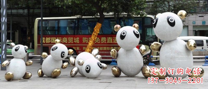 宜宾不锈钢熊猫雕塑——传承中国文化精髓