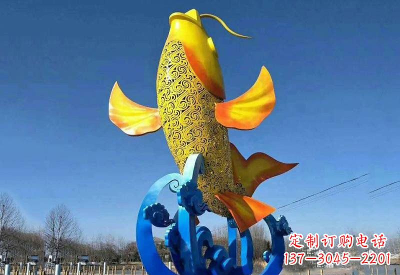 宜宾不锈钢鲤鱼雕塑——城市的一道风景线
