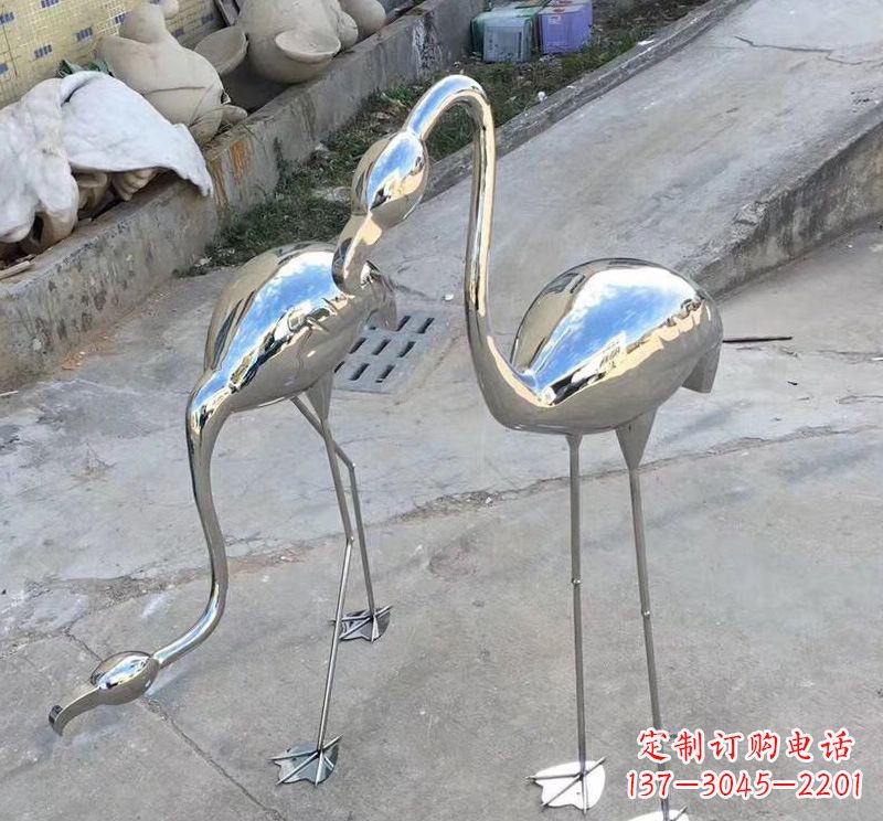 宜宾传统工艺不锈钢动物雕塑