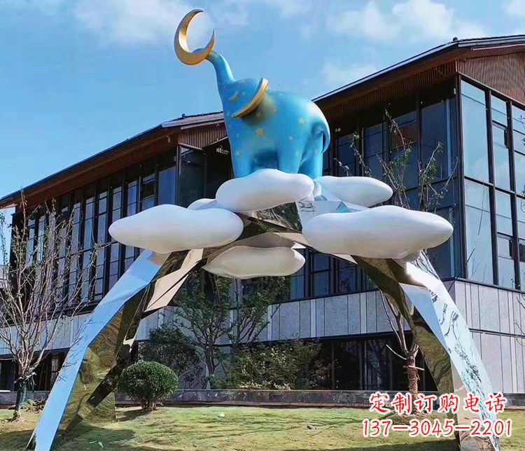 宜宾不锈钢抽象拱门雕塑