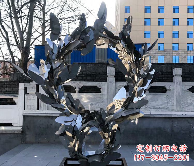 宜宾不锈钢蝴蝶花环景观雕塑