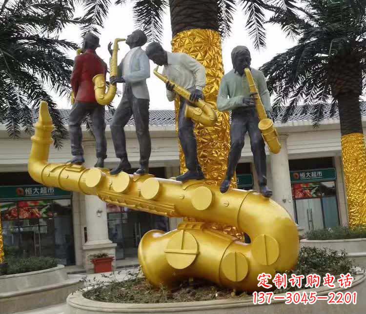 宜宾不锈钢吹萨克斯人物雕塑