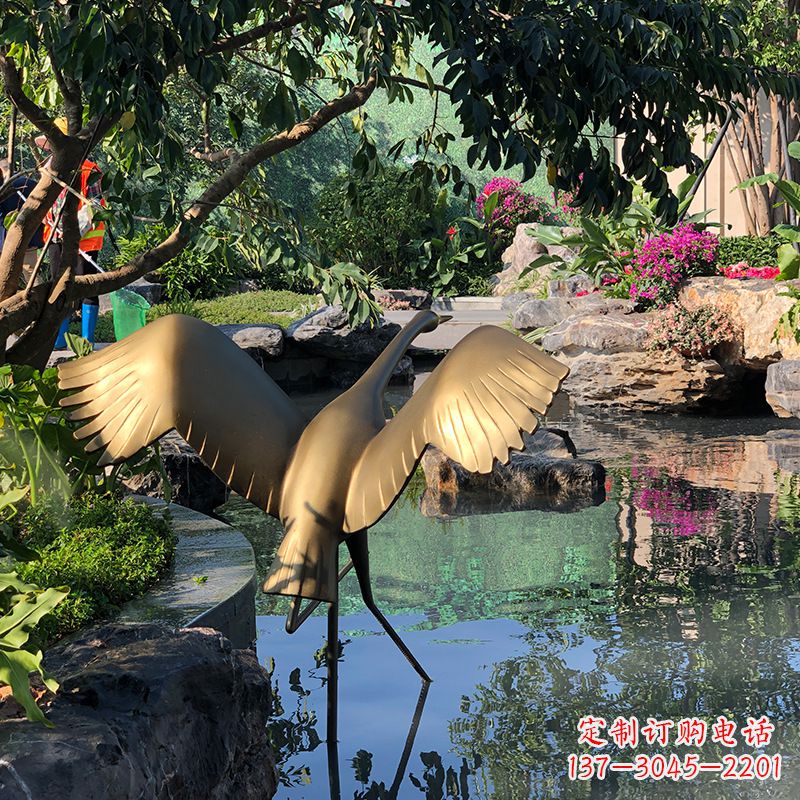 宜宾不锈钢动物鹤雕塑