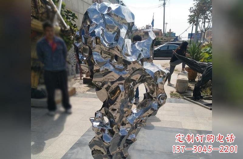 宜宾不锈钢公园镜面太湖石