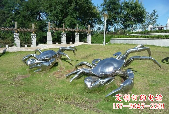 宜宾不锈钢螃蟹雕塑美丽的象征