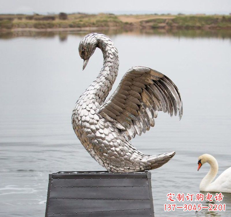 宜宾不锈钢公园天鹅雕塑