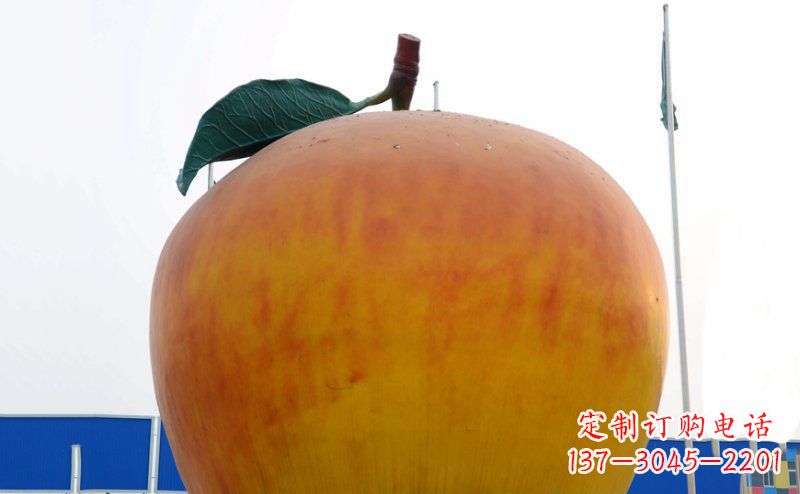宜宾不锈钢苹果雕塑浓缩艺术精髓