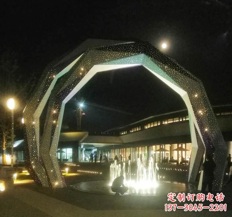宜宾不锈钢户外拱门雕塑