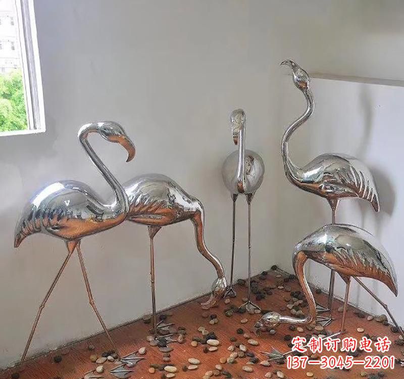 宜宾不锈钢火烈鸟象征勇气与活力