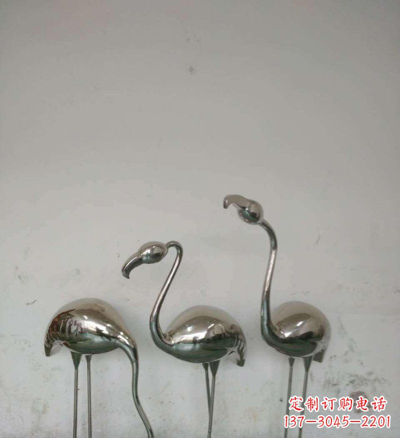 宜宾不锈钢火烈鸟雕塑把自然之美带入公园