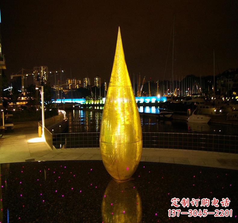宜宾不锈钢水滴雕塑给环境带来美丽