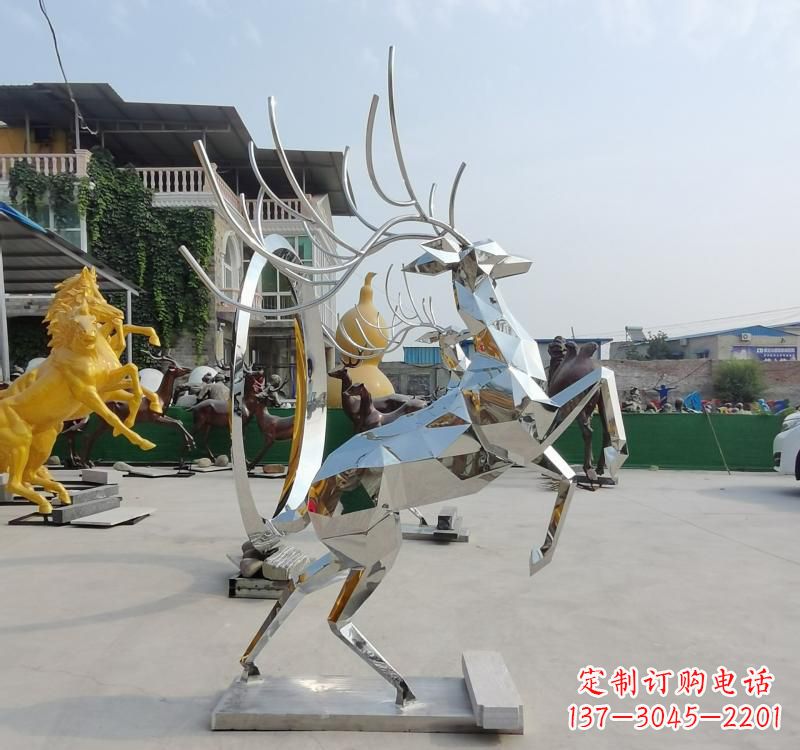 宜宾精美不锈钢镜面动物鹿雕塑