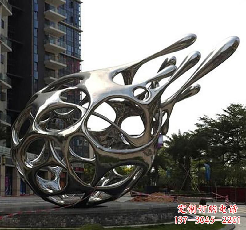 宜宾不锈钢镜面火龙果雕塑精致的艺术瑰宝
