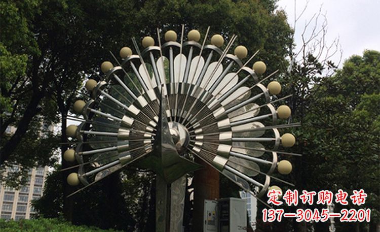 宜宾不锈钢孔雀开屏公园雕塑