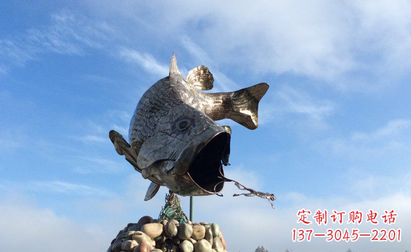宜宾不锈钢鲤鱼雕塑传承中国传统文化