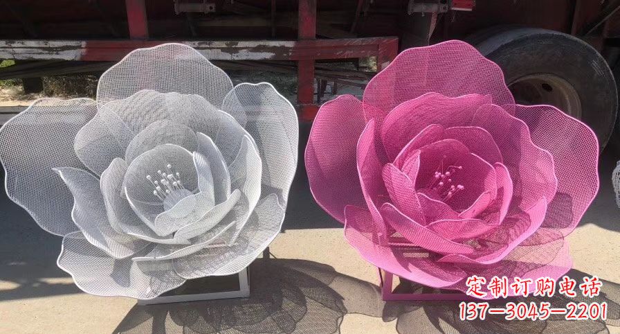 宜宾不锈钢荷花雕塑,给公园带来优雅美景