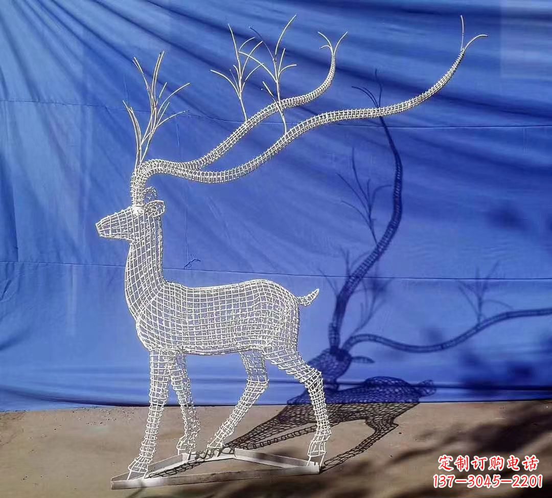 宜宾不锈钢麋鹿雕塑精美的景观装饰品