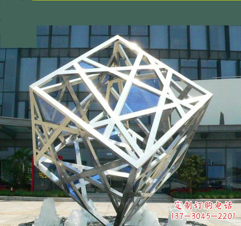 宜宾不锈钢镂空魔方雕塑艺术与智慧的完美结合
