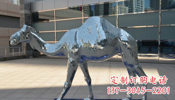宜宾不锈钢骆驼雕塑一种充满浪漫情怀的艺术品