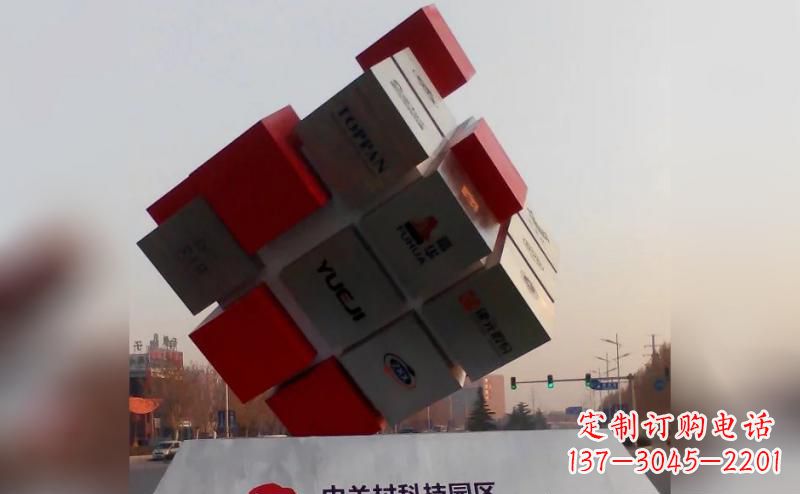 宜宾不锈钢魔方雕塑艺术精灵的精彩表现
