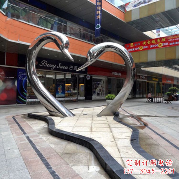 宜宾不锈钢天鹅爱情雕塑把浪漫永恒的爱情永久凝固