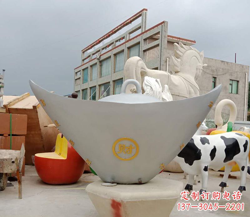 宜宾不锈钢元宝雕塑精美而珍贵