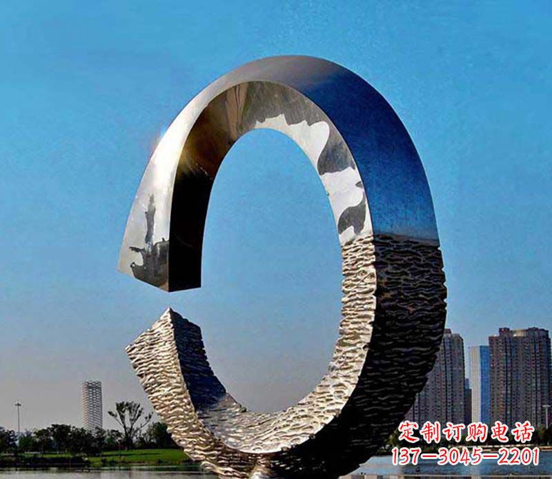宜宾不锈钢圆环公园雕塑1