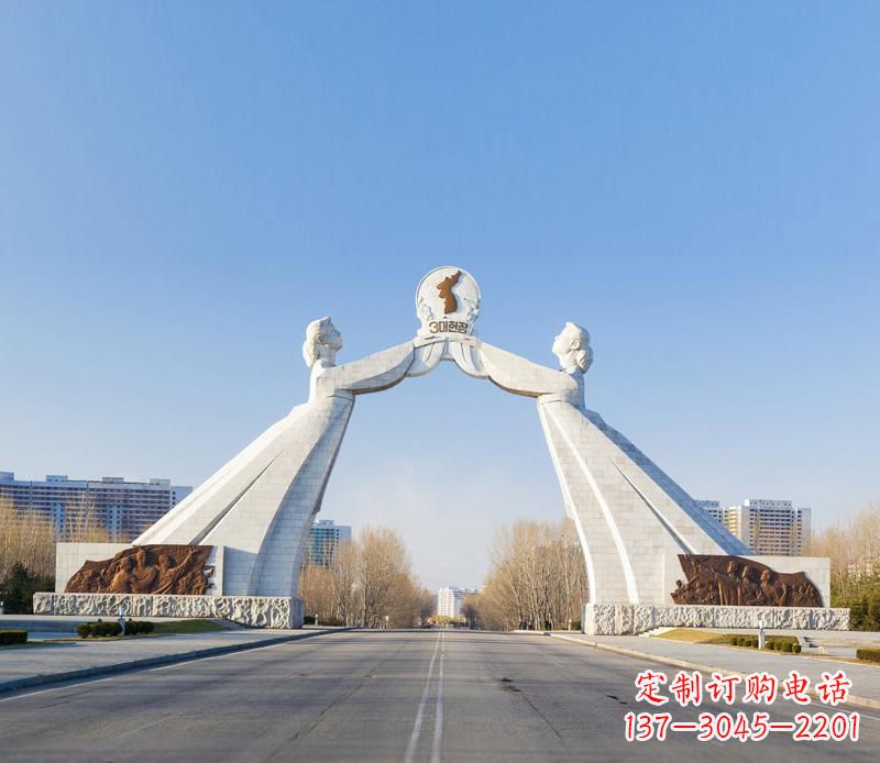宜宾城市街道拱门石雕