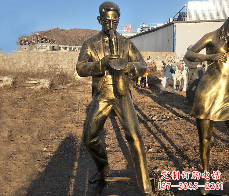 宜宾吹萨克斯音乐人物铜雕雕塑