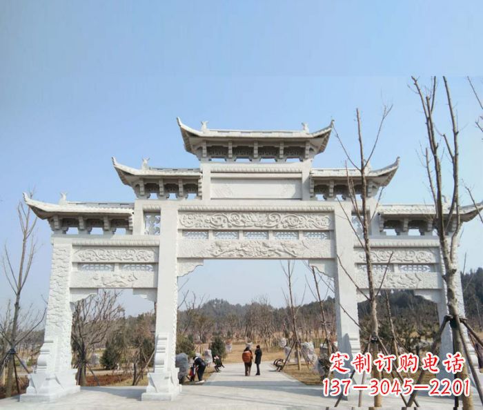 宜宾“村口三门石雕牌楼”——悠久历史的见证