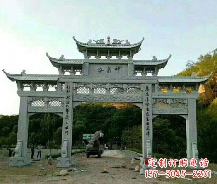 宜宾村口石雕牌楼千百年文化瑰宝