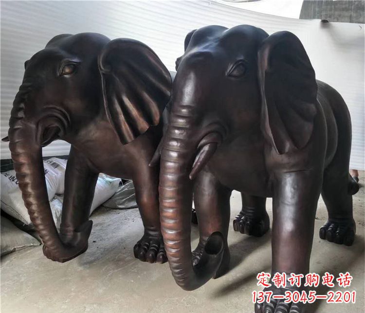 宜宾优雅精美的铜制大象雕塑