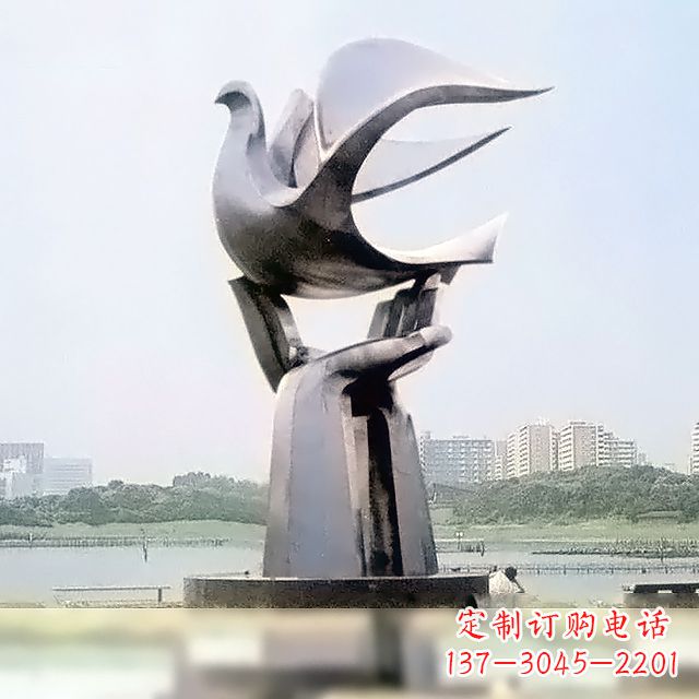 宜宾精美鸽子雕塑