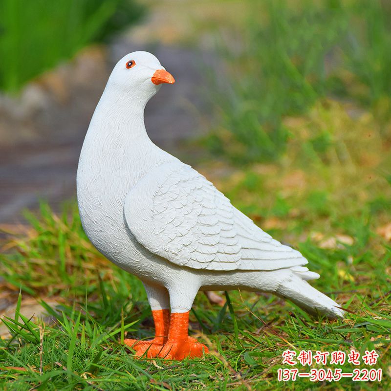 宜宾和平鸽雕塑传递和平与希望的象征