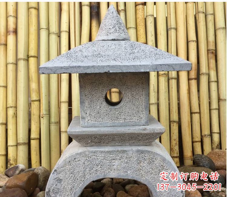 宜宾古典灯笼石雕