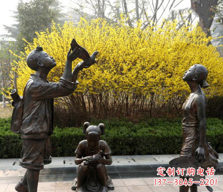 宜宾精致可爱的儿童铜雕