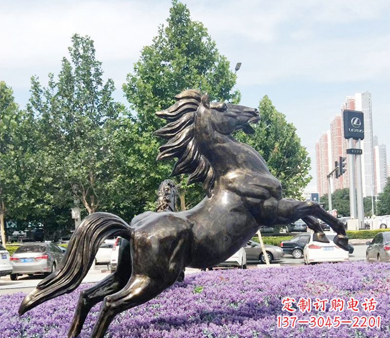宜宾公园奔马铜雕