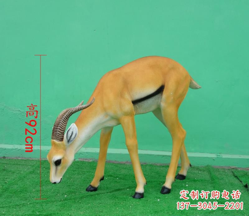 宜宾玻璃钢仿真羚羊雕塑