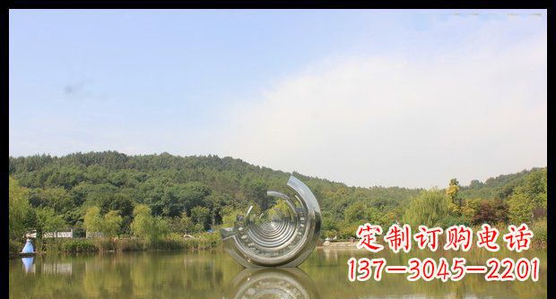 宜宾不锈钢圆环景观雕塑