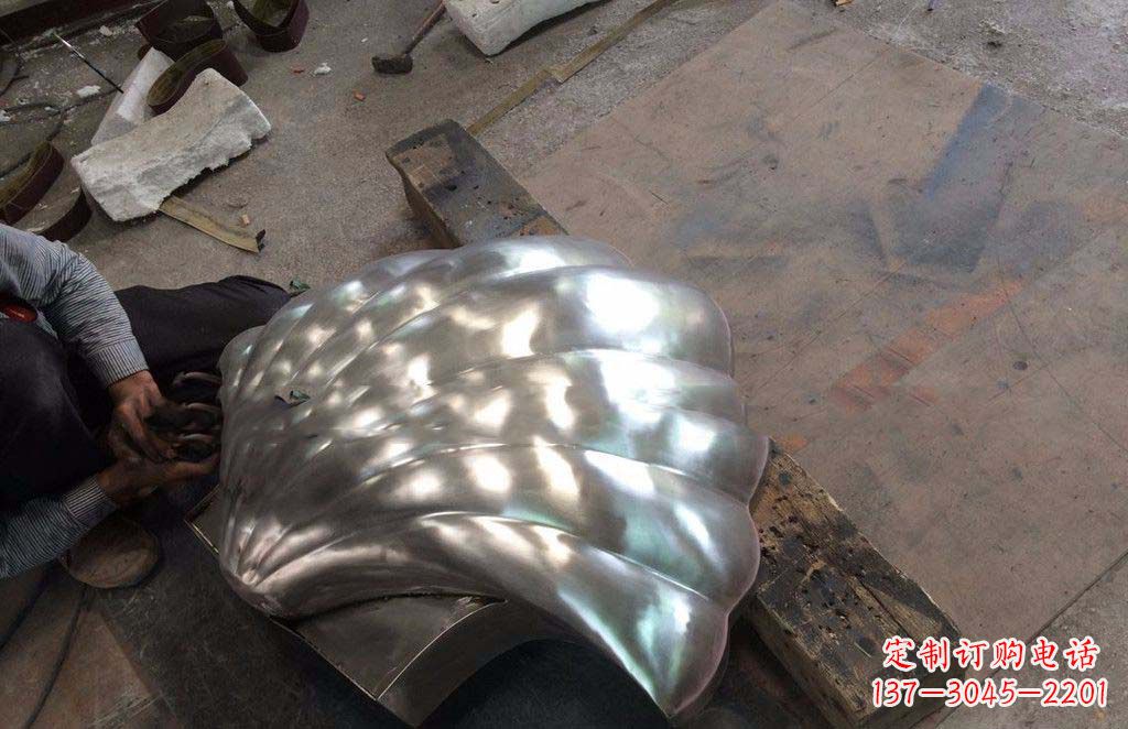 宜宾精致现代的不锈钢贝壳雕塑