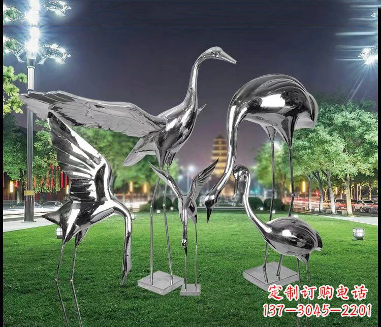 宜宾大型不锈钢仙鹤雕塑