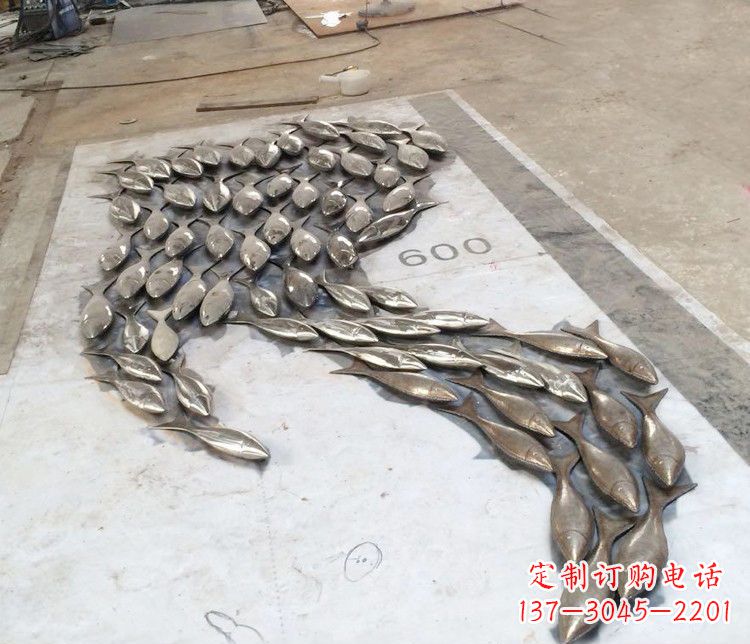 宜宾多彩活力的不锈钢动物雕塑