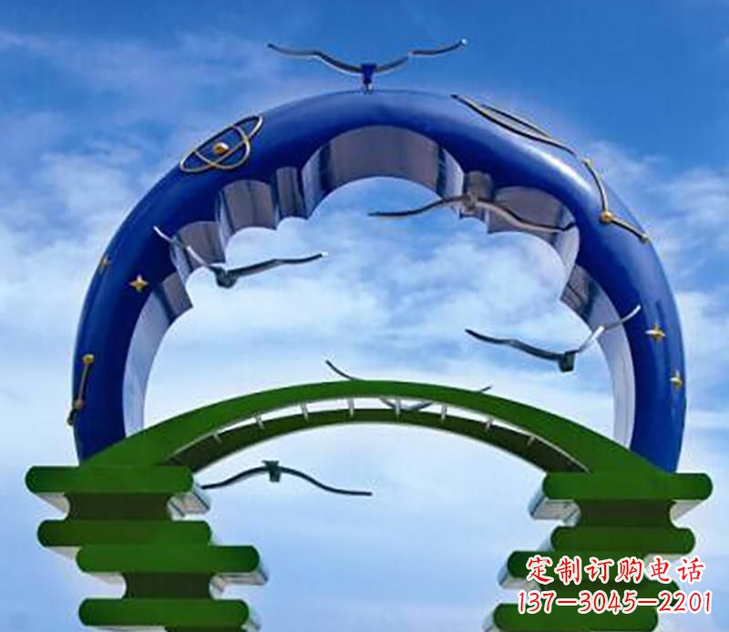 宜宾不锈钢帝王拱景观雕塑