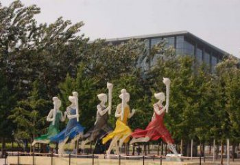 宜宾不锈钢雕塑——拿火炬跑步