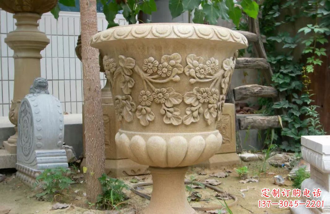 宜宾精美大理石花盆雕塑